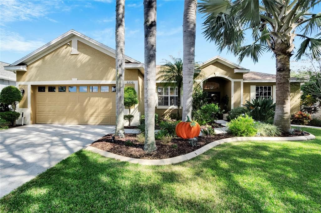 2230 LONGMORE CIRCLE VALRICO, FL 33596