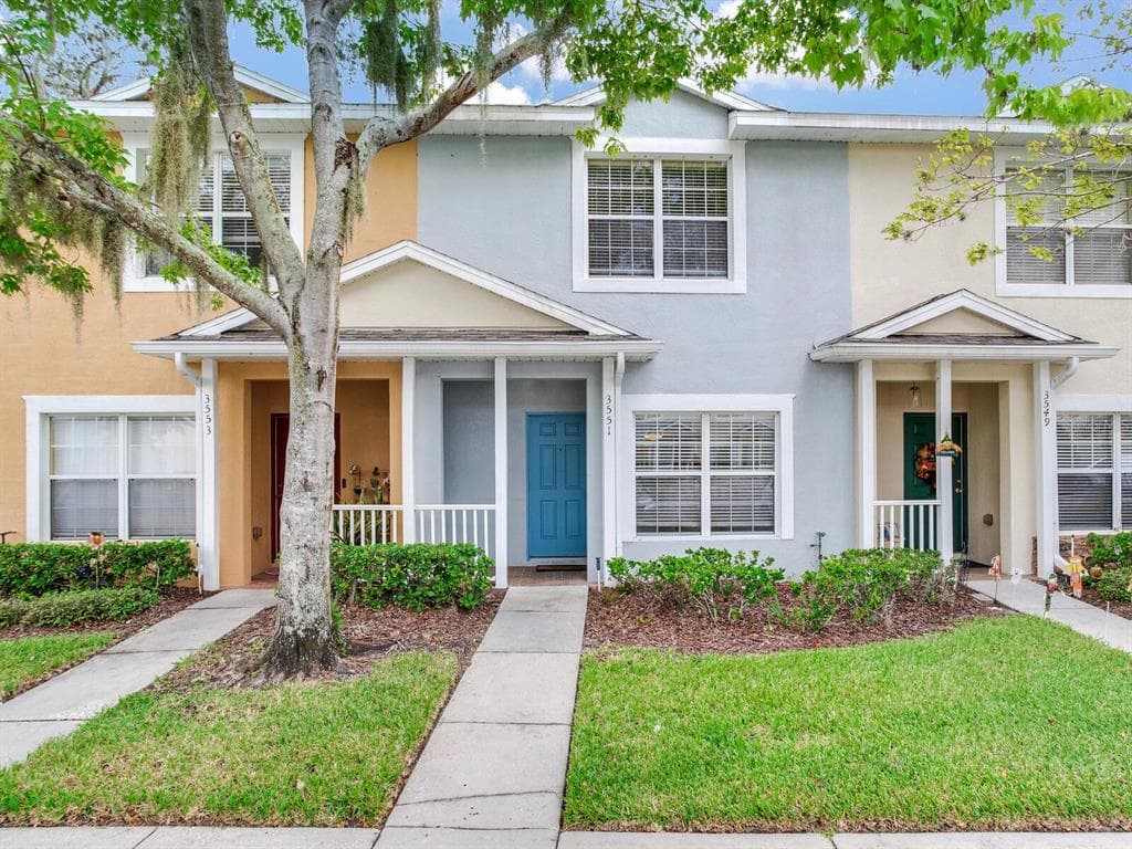 3551 HIGH HAMPTON CIRCLE TAMPA, FL 33610