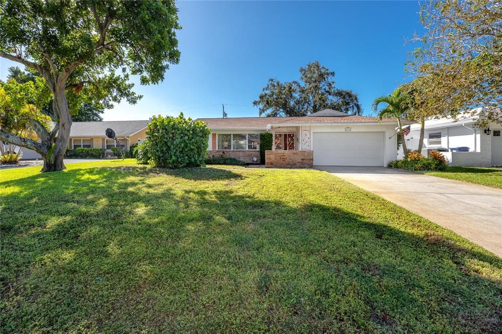 2732 69TH AVENUE S ST PETERSBURG, FL 33712