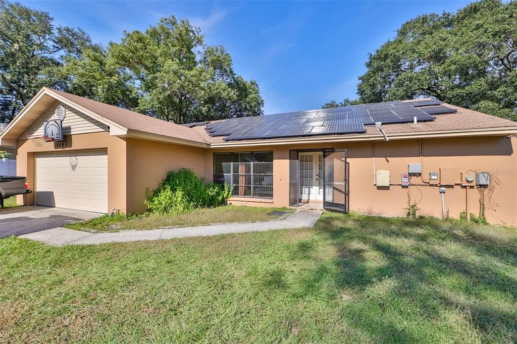 1105 RIDGEFIELD DRIVE VALRICO, FL 33594