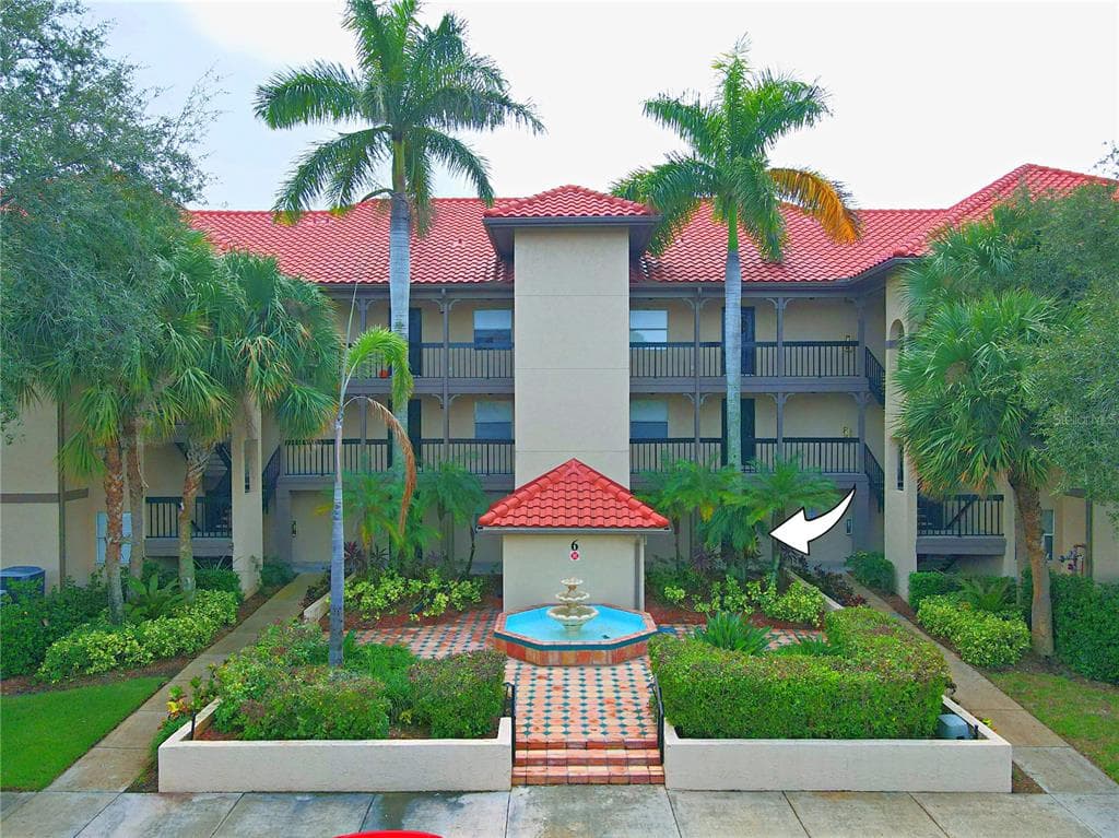 2400 FEATHER SOUND DRIVE UNIT 615 CLEARWATER, FL 33762