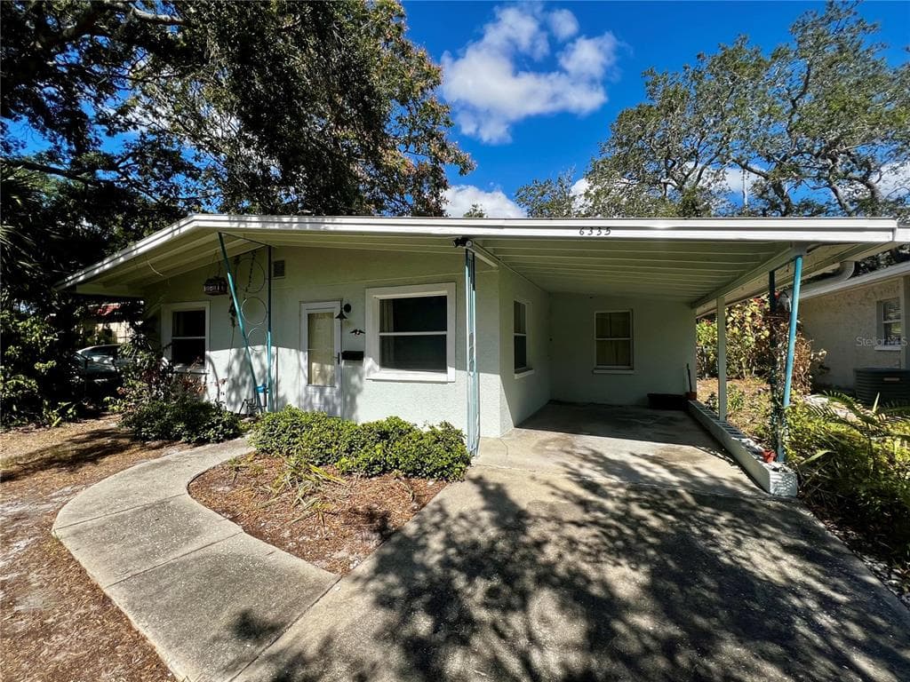 6335 EMERSON AVENUE S ST PETERSBURG, FL 33707