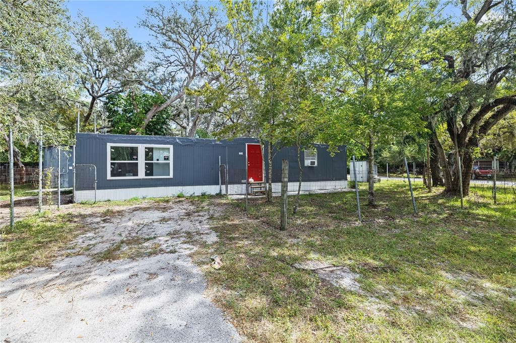 11714 CANTON AVENUE NEW PORT RICHEY, FL 34654