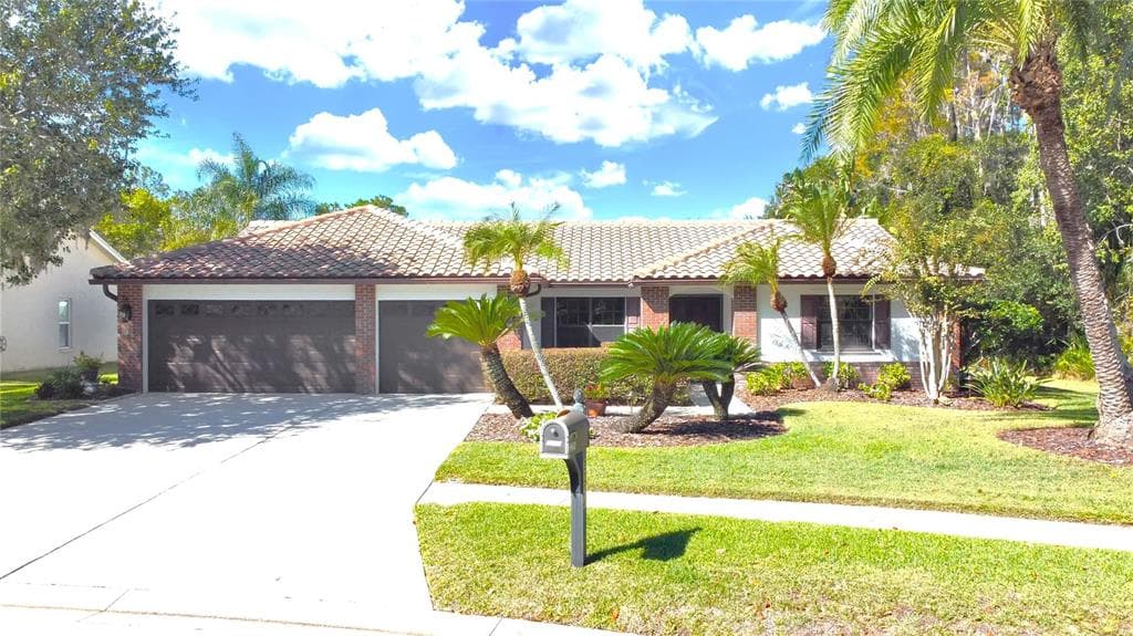 3224 ROXMERE DRIVE