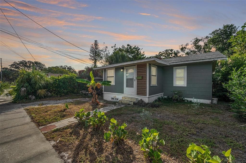 616 35TH AVENUE S ST PETERSBURG, FL 33705