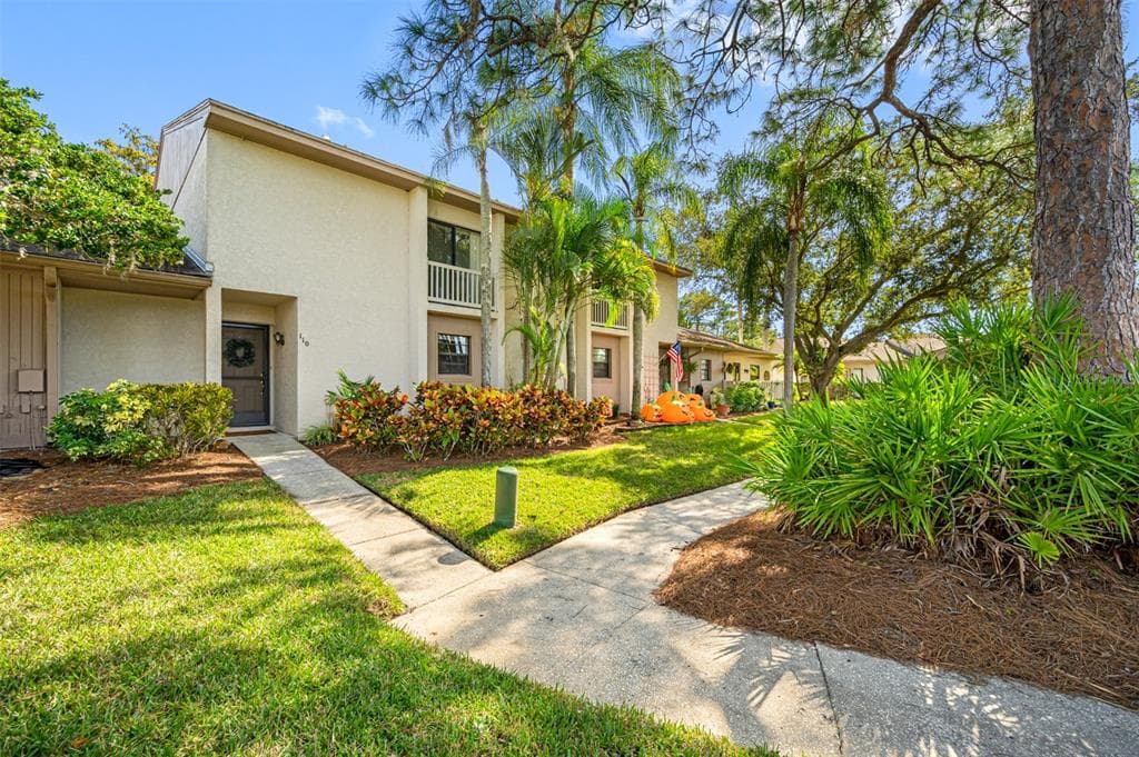 110 INGRID PLACE OLDSMAR, FL 34677