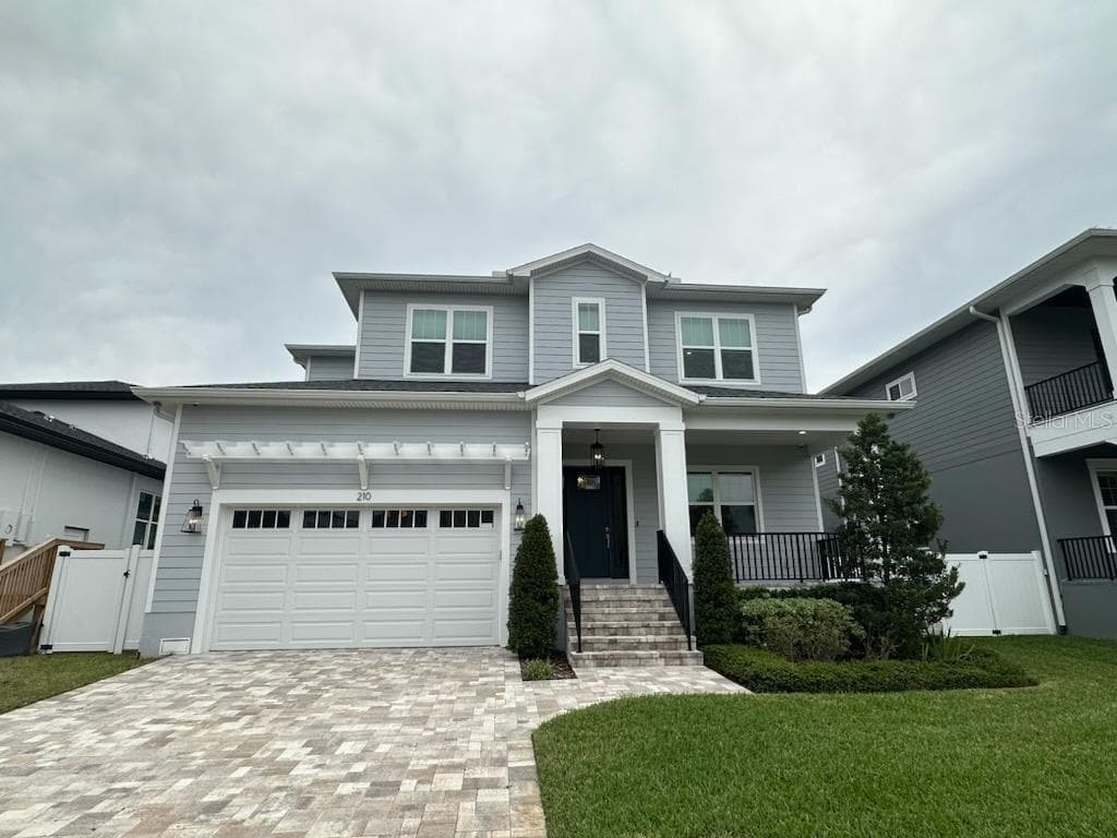 210 S SHORE CREST DRIVE TAMPA, FL 33609