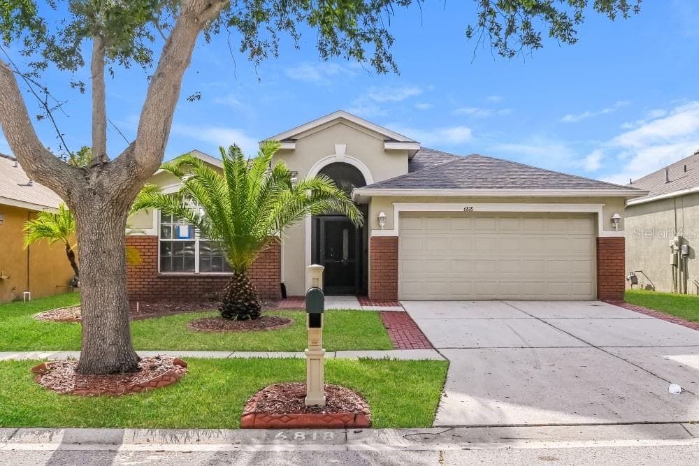 6818 MONARCH PARK DRIVE APOLLO BEACH, FL 33572