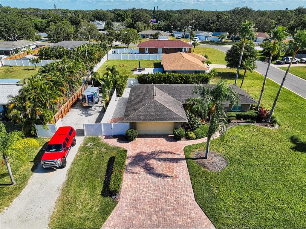 6326 5TH STREET CIRCLE E BRADENTON, FL 34203