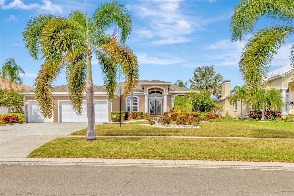 819 BUNKER VIEW DRIVE APOLLO BEACH, FL 33572