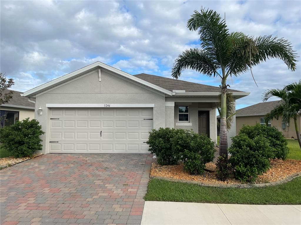 5246 SHELL MOUND CIRCLE PUNTA GORDA, FL 33982