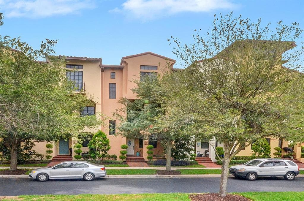 5920 PRINTERY STREET UNIT 105 TAMPA, FL 33616