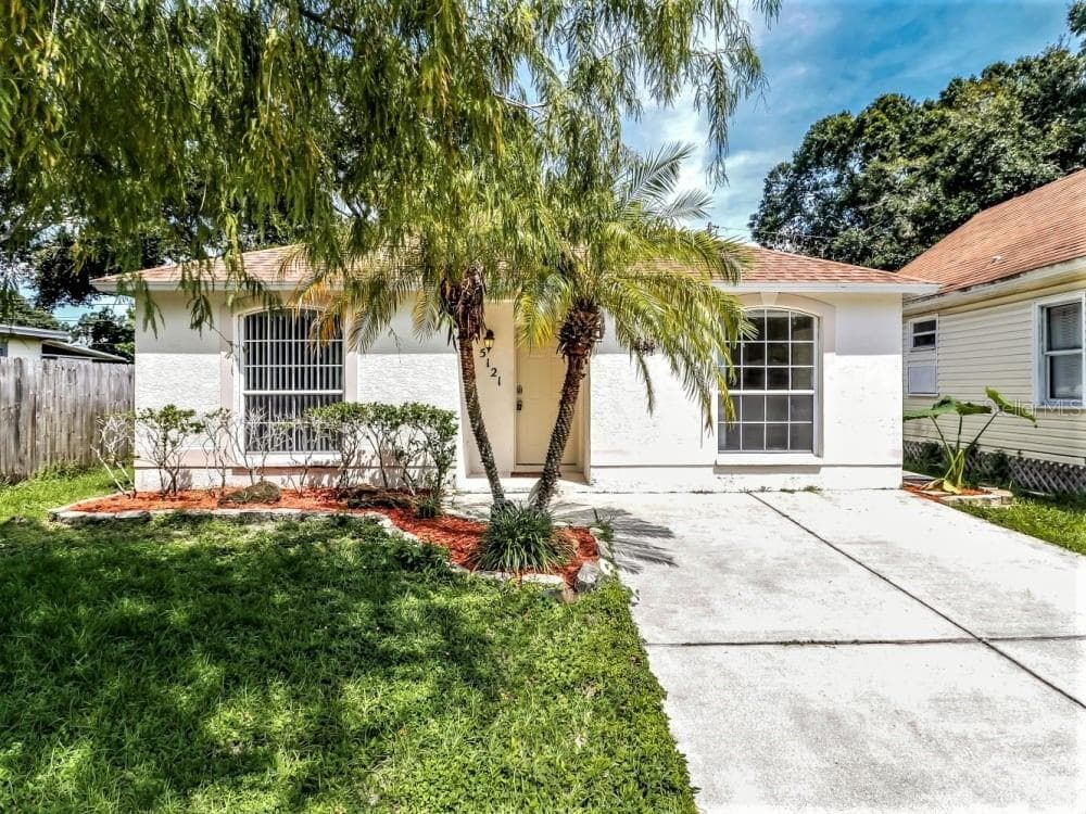 5121 16TH AVENUE S GULFPORT, FL 33707