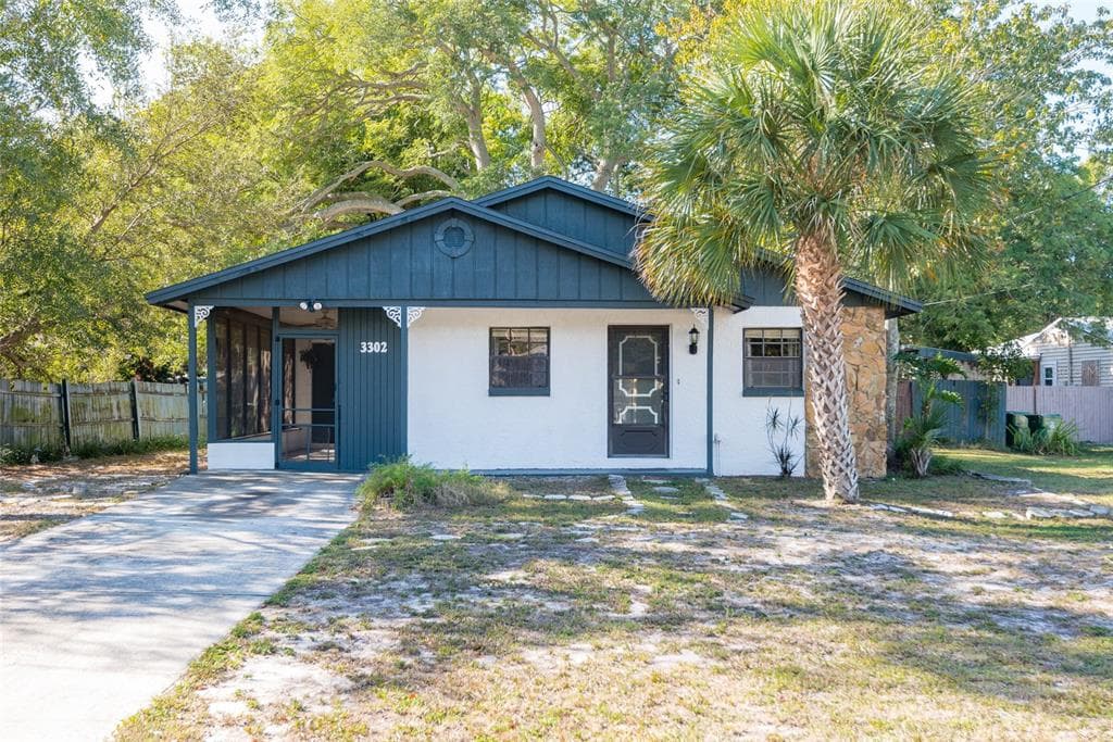 3302 W NAPOLEON AVENUE TAMPA, FL 33611