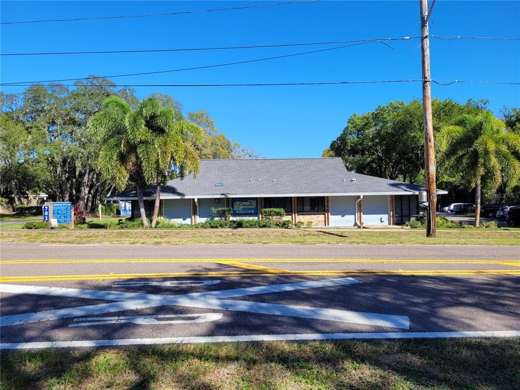 701 ENTERPRISE ROAD E