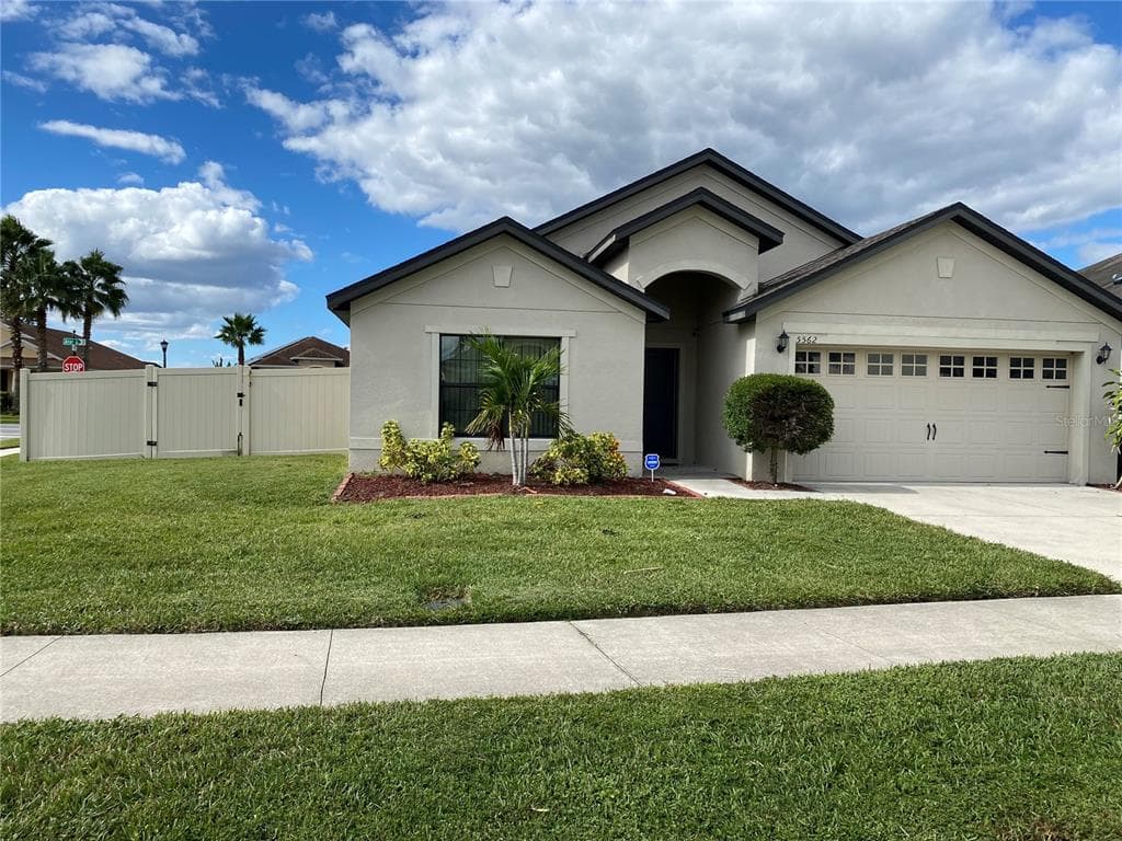 5562 SUPERIOR DRIVE LAKELAND, FL 33805