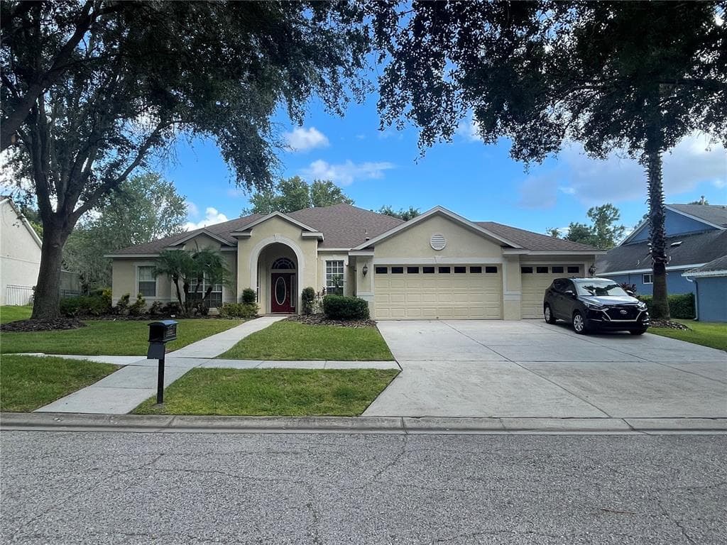 15224 KESTRELRISE DRIVE LITHIA, FL 33547