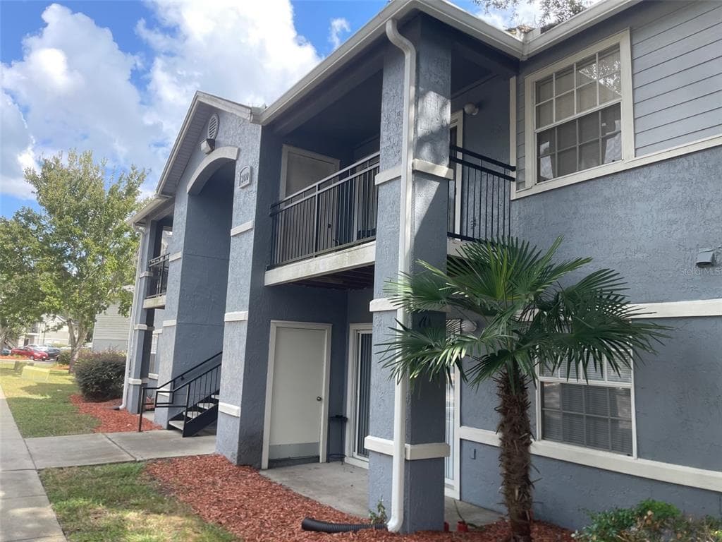 3705 SW 27TH STREET UNIT 313 GAINESVILLE, FL 32608