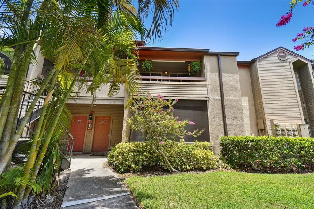 10263 GANDY BOULEVARD N UNIT 616 ST PETERSBURG, FL 33702