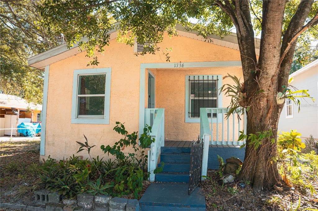 1736 W CHERRY STREET TAMPA, FL 33607