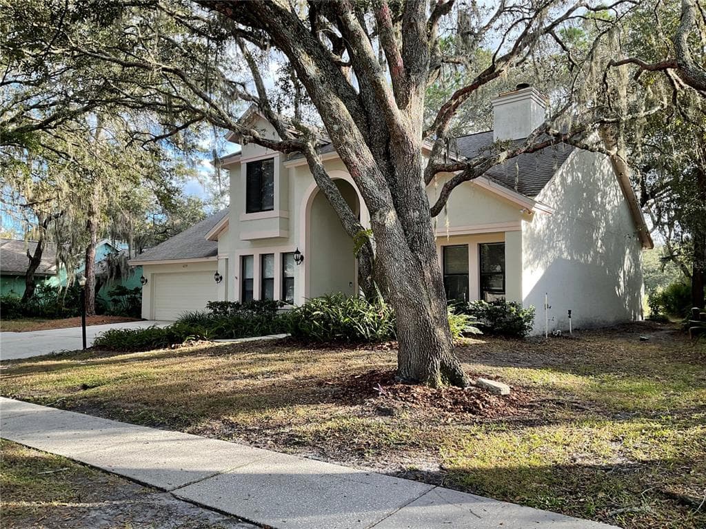 6239 GREENWICH DRIVE TAMPA, FL 33647