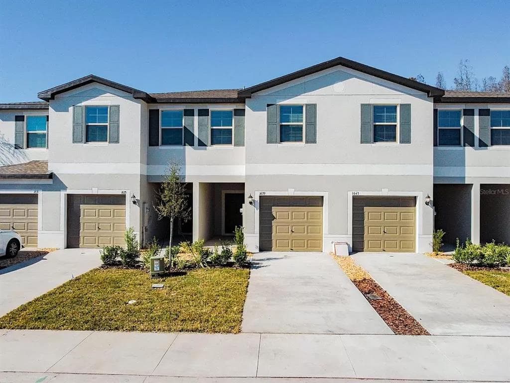 1639 CASSIUS STREET LUTZ, FL 33549