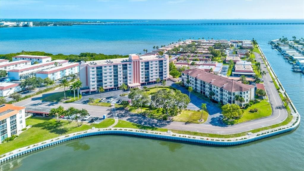 19029 US HIGHWAY 19 N UNIT 9-406 CLEARWATER, FL 33764