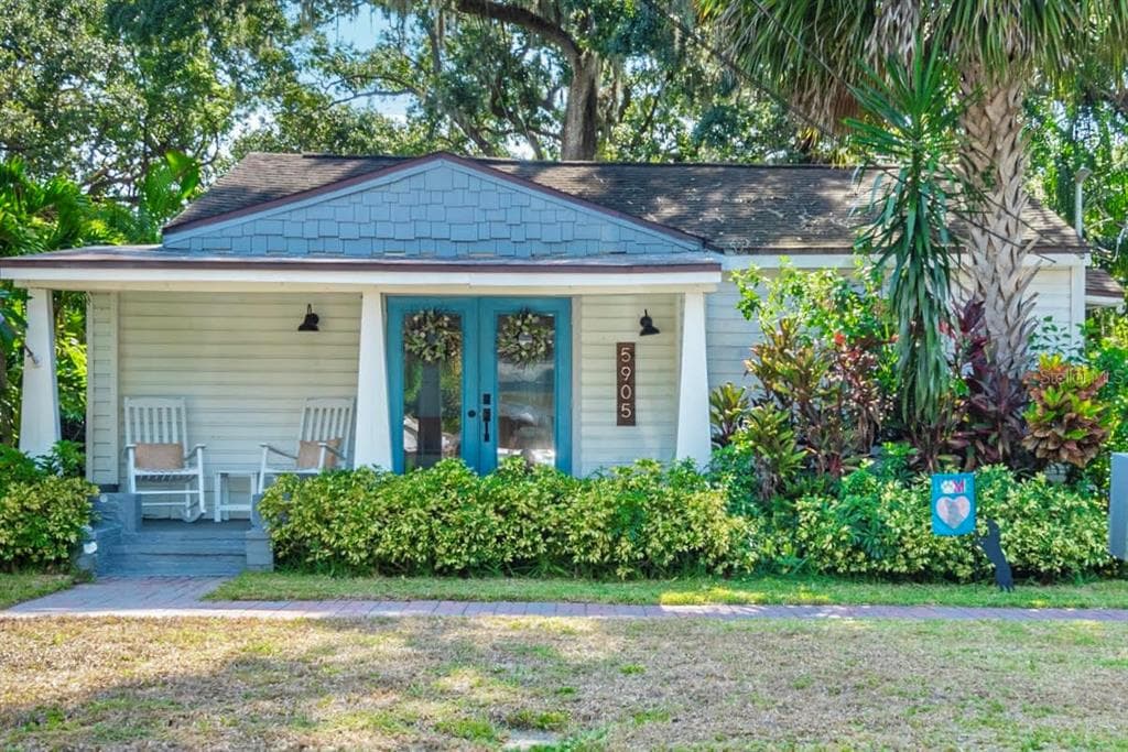 5905 N EUSTACE AVENUE TAMPA, FL 33604