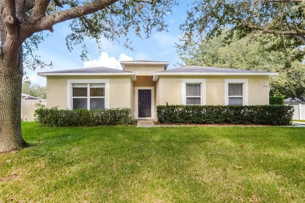 2328 KINGSCREST CIRCLE APOPKA, FL 32712