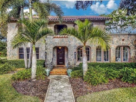 955 39TH AVENUE N ST PETERSBURG, FL 33703