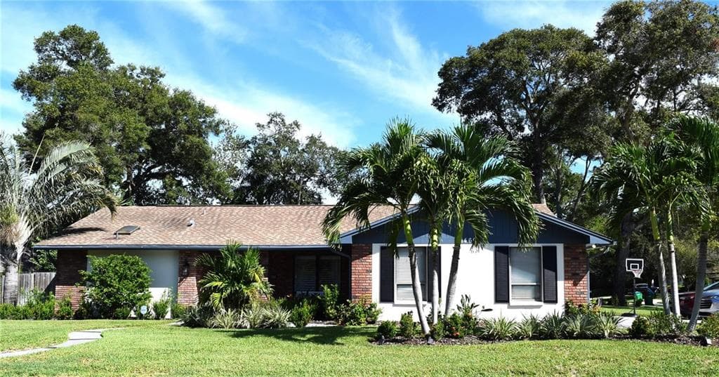 1469 TREETOP DRIVE PALM HARBOR, FL 34683