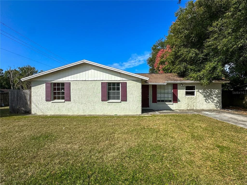 919 BALMORAL PLACE VALRICO, FL 33594
