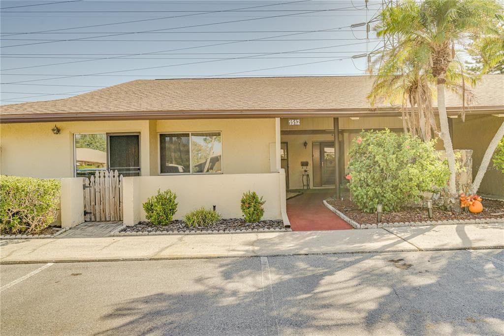 1512 16TH CIRCLE SE UNIT 1512 LARGO, FL 33771