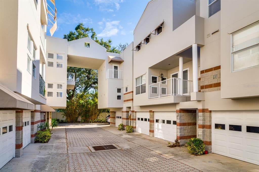 1508 S HOWARD AVENUE UNIT E TAMPA, FL 33606