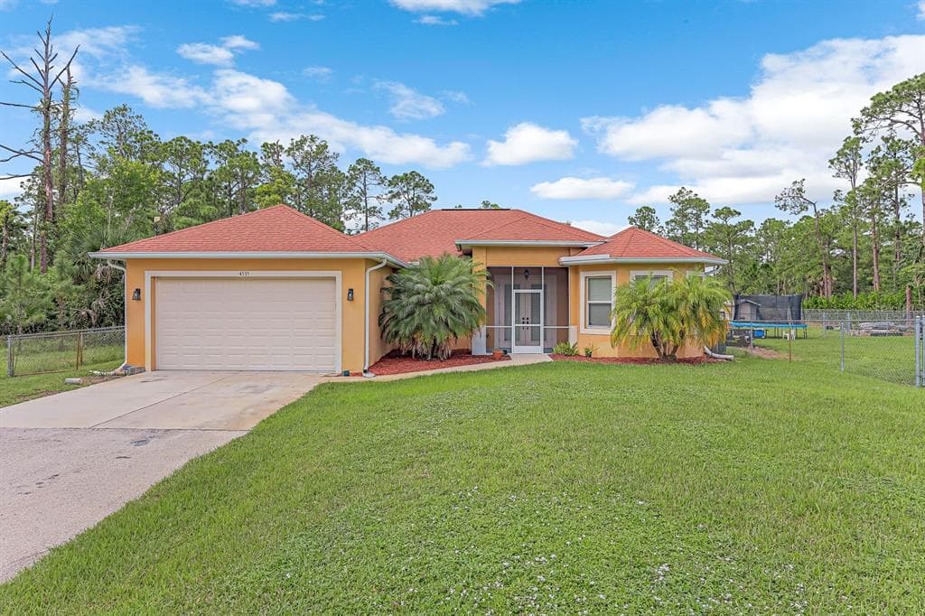 4535 16TH NAPLES, FL 34120