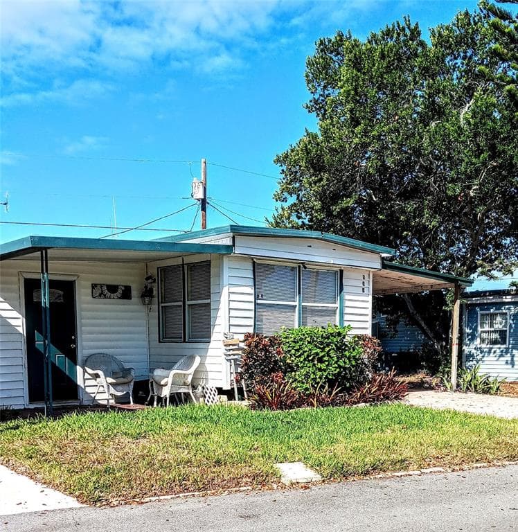 6580 SEMINOLE BOULEVARD UNIT 228 SEMINOLE, FL 33772