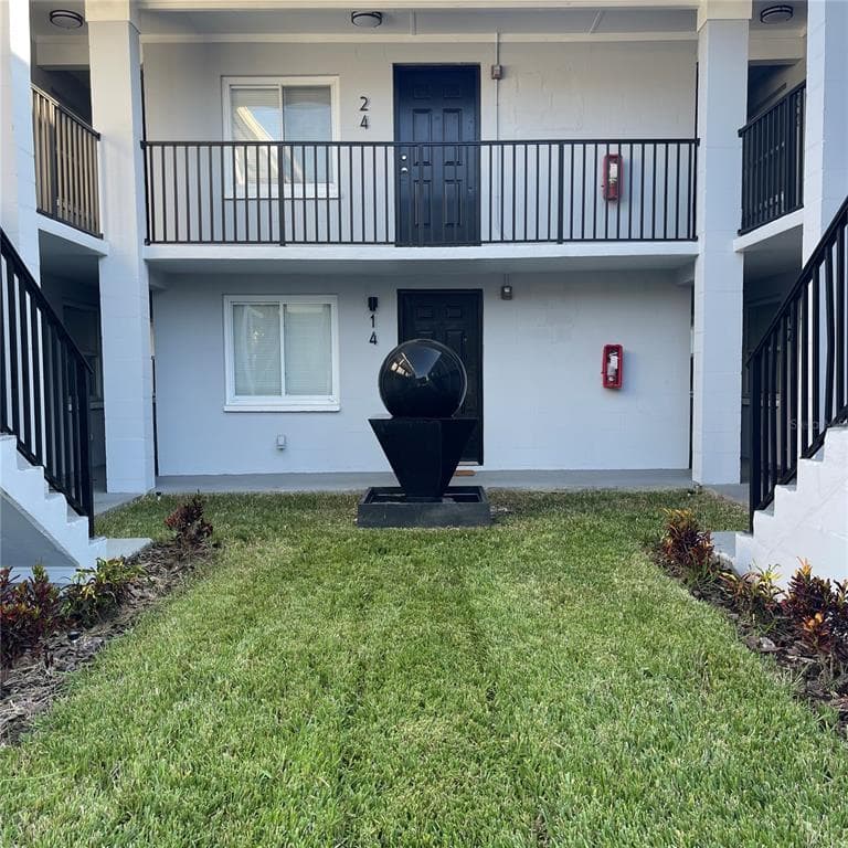 3710 W CASS STREET UNIT 17 TAMPA, FL 33609