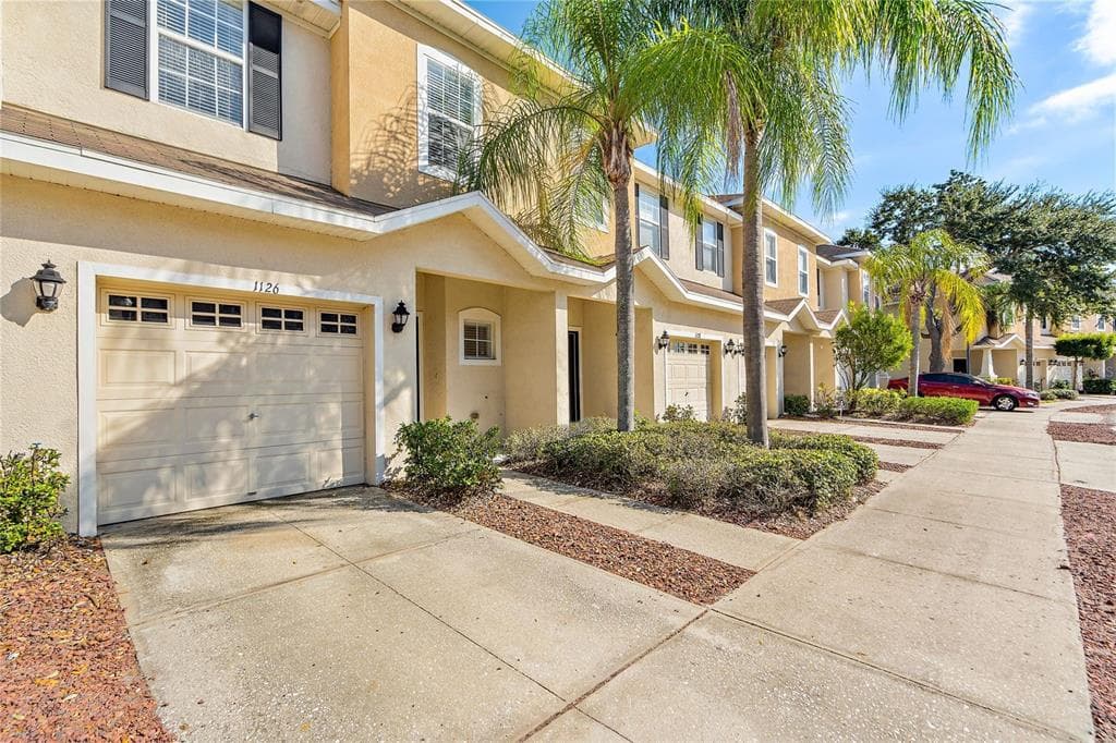 1126 ANDREW AVILES CIRCLE TAMPA, FL 33619