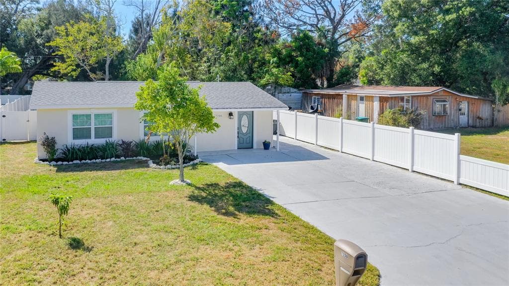 7206 50TH AVENUE N ST PETERSBURG, FL 33709