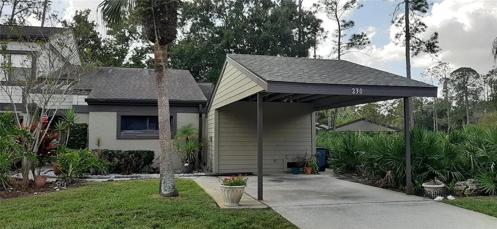 230 WOODS LANDING TRAIL OLDSMAR, FL 34677