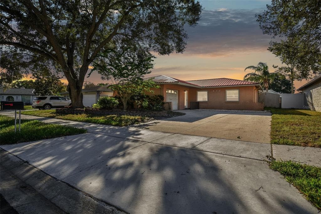 432 EVERGREEN DRIVE OLDSMAR, FL 34677