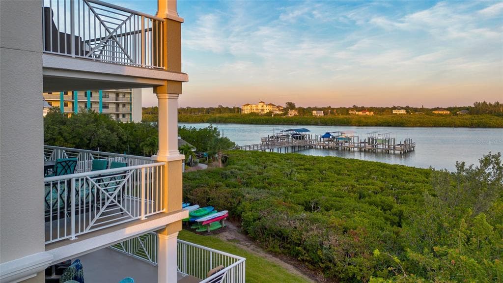 19519 GULF BOULEVARD UNIT 306 INDIAN SHORES, FL 33785