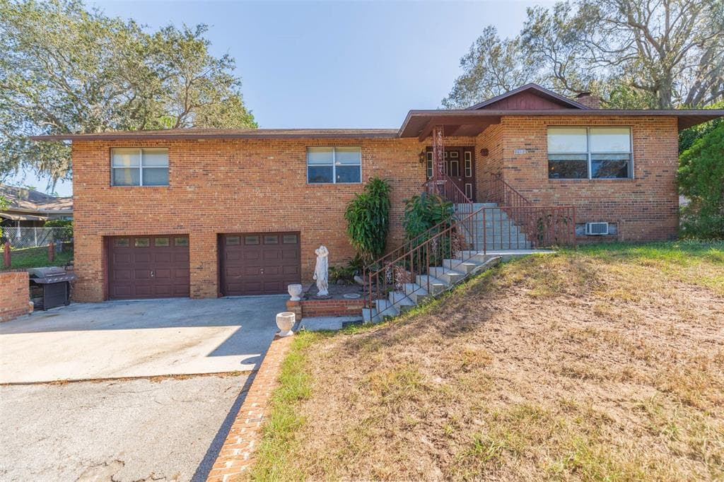 1612 KEYSTONE ROAD TARPON SPRINGS, FL 34688