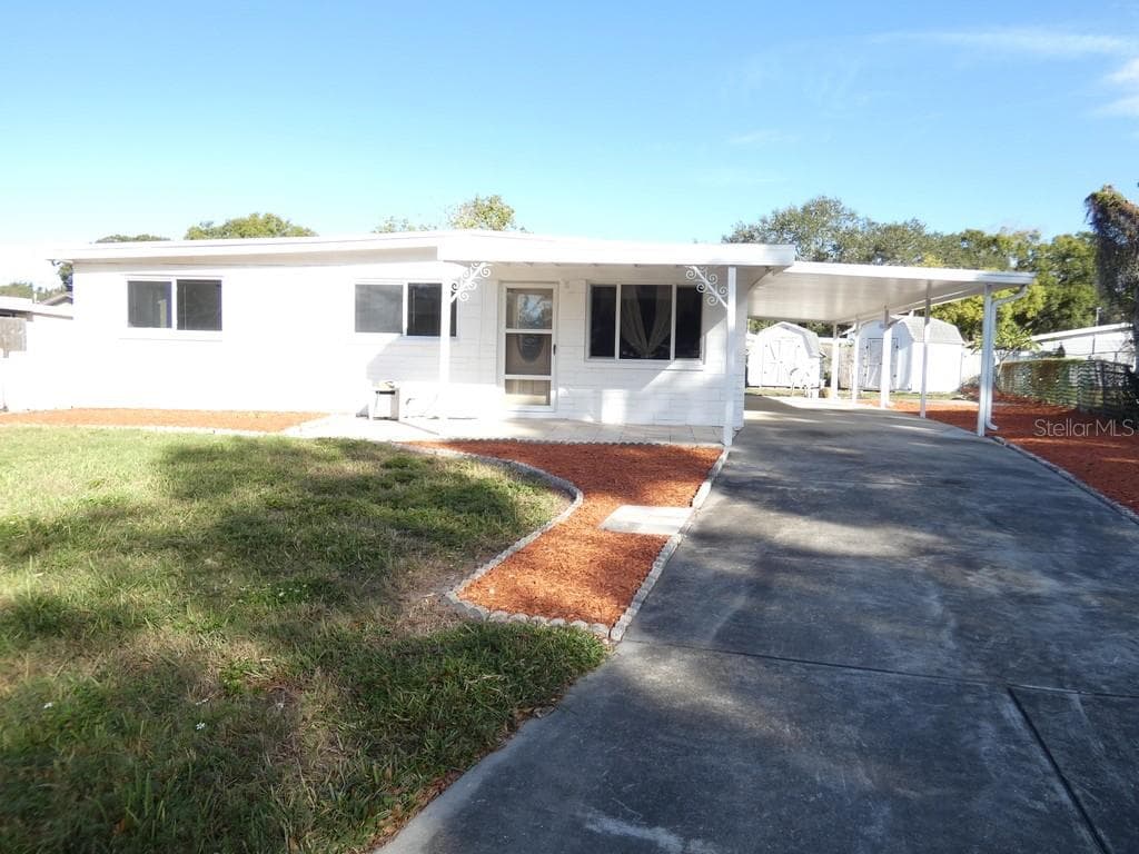 9381 88TH TERRACE SEMINOLE, FL 33777