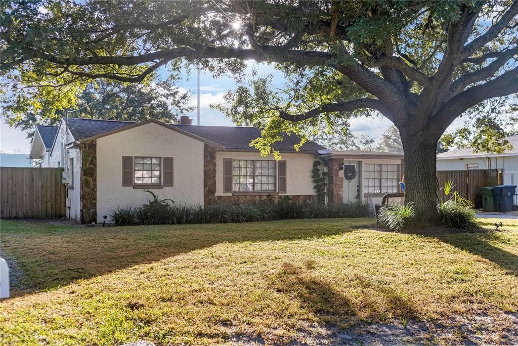 10507 N OTIS AVENUE TAMPA, FL 33612