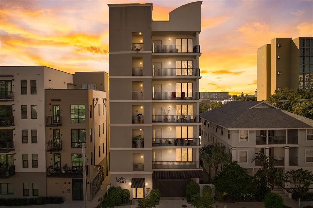 341 5TH STREET S UNIT 1 ST PETERSBURG, FL 33701