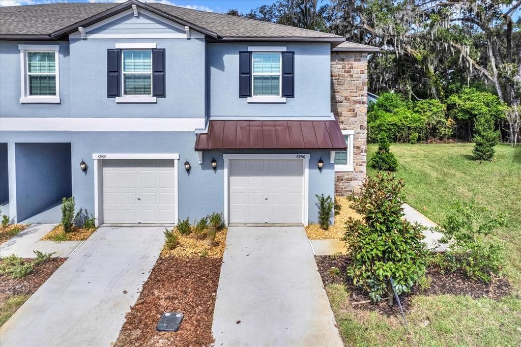 6956 RIPPLE POND LOOP ZEPHYRHILLS, FL 33541