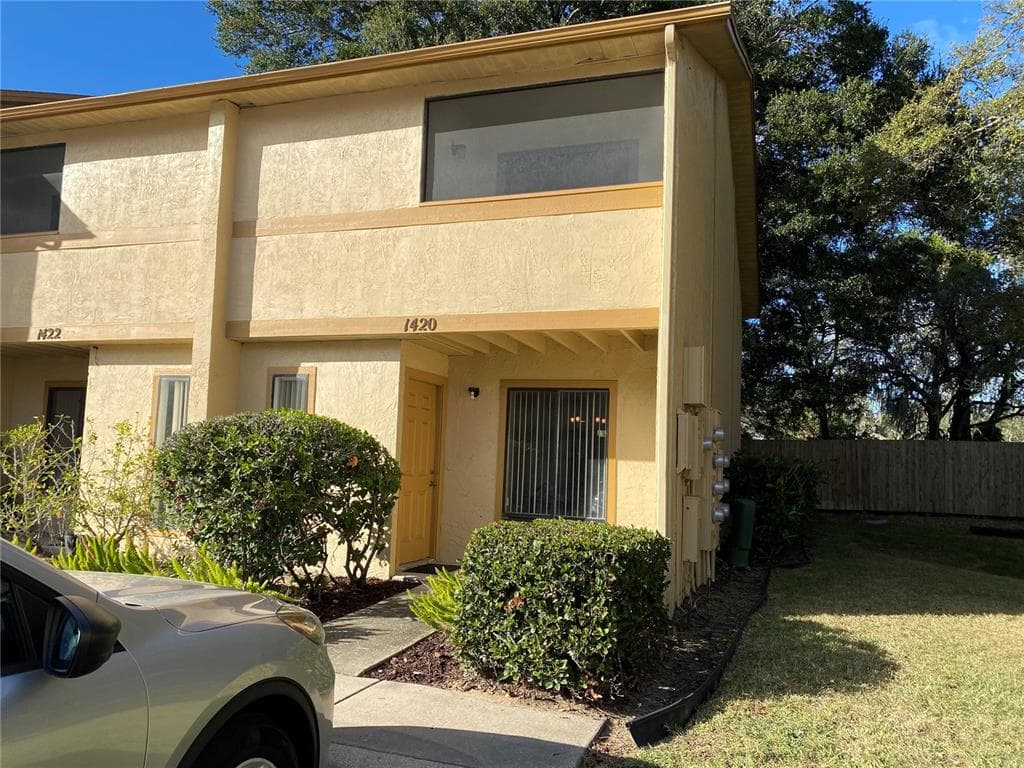 1420 HIGHLAND RIDGE CIRCLE BRANDON, FL 33510