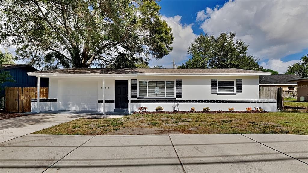 1454 MICHIGAN BOULEVARD DUNEDIN, FL 34698