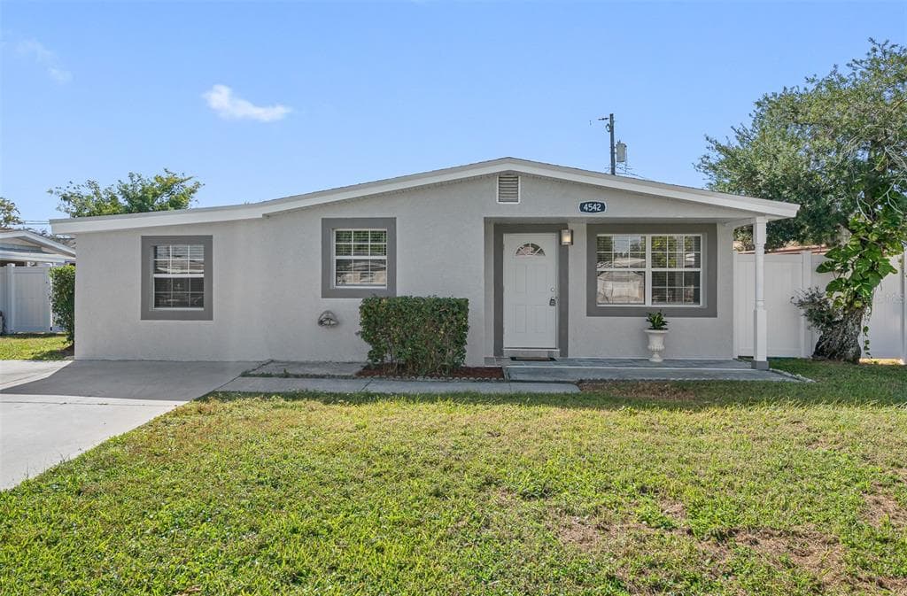 4542 W CLIFTON STREET TAMPA, FL 33614
